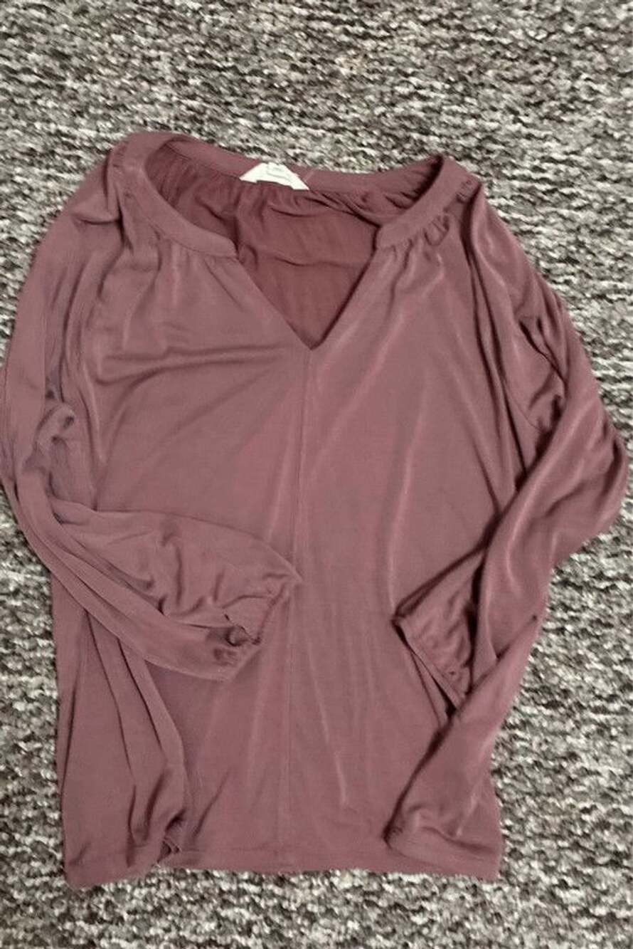 Women’s medium lucky brand dark pink blouse v neck